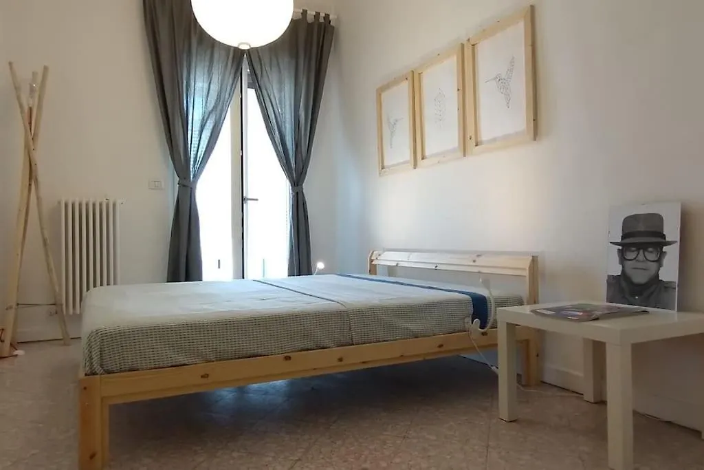 Easystay Bari Apartment 0*,  Italy